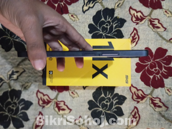 Realme 11x 5g (8/128)